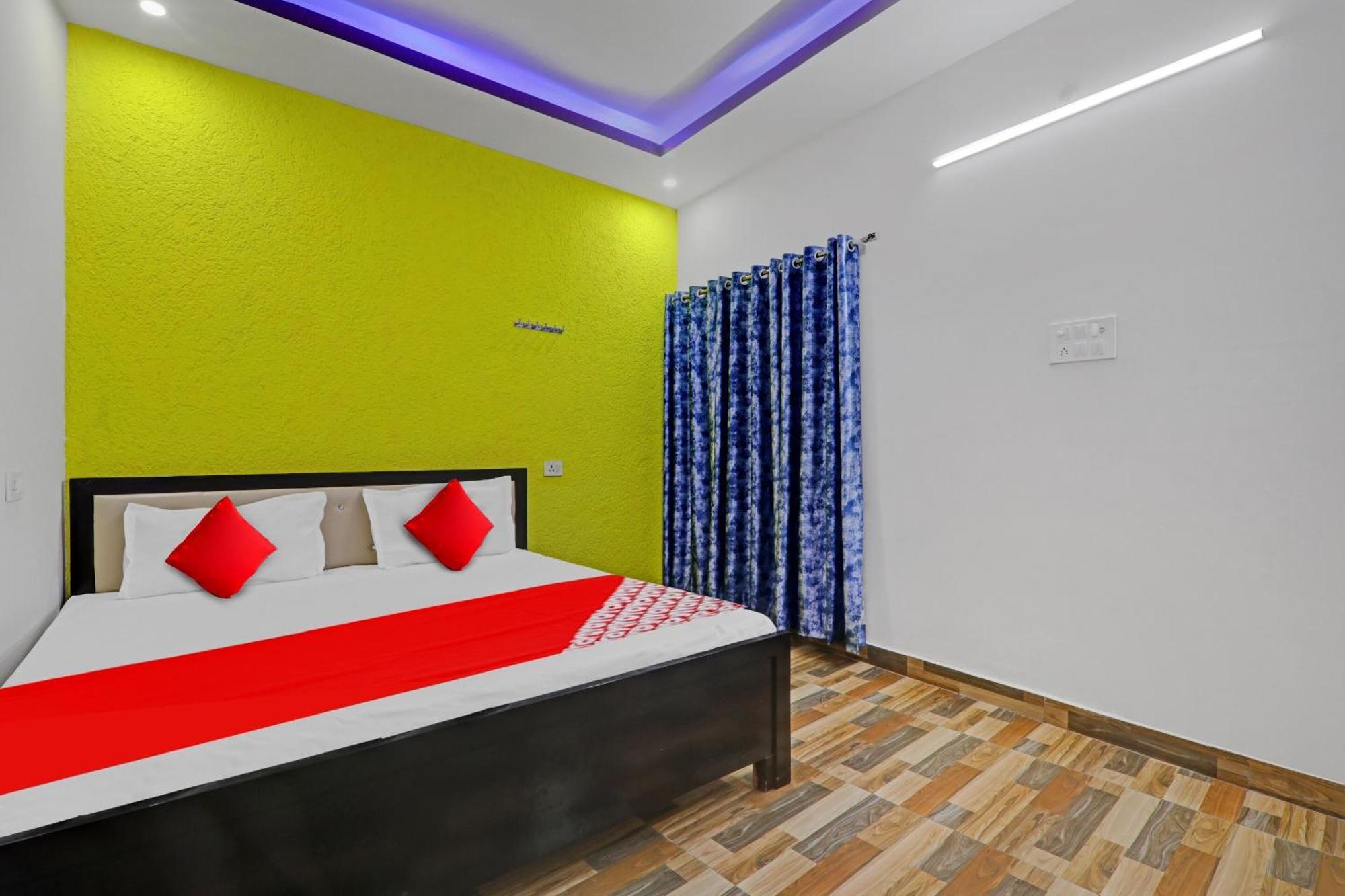 Hotel O R K Hotels Lucknow Zewnętrze zdjęcie