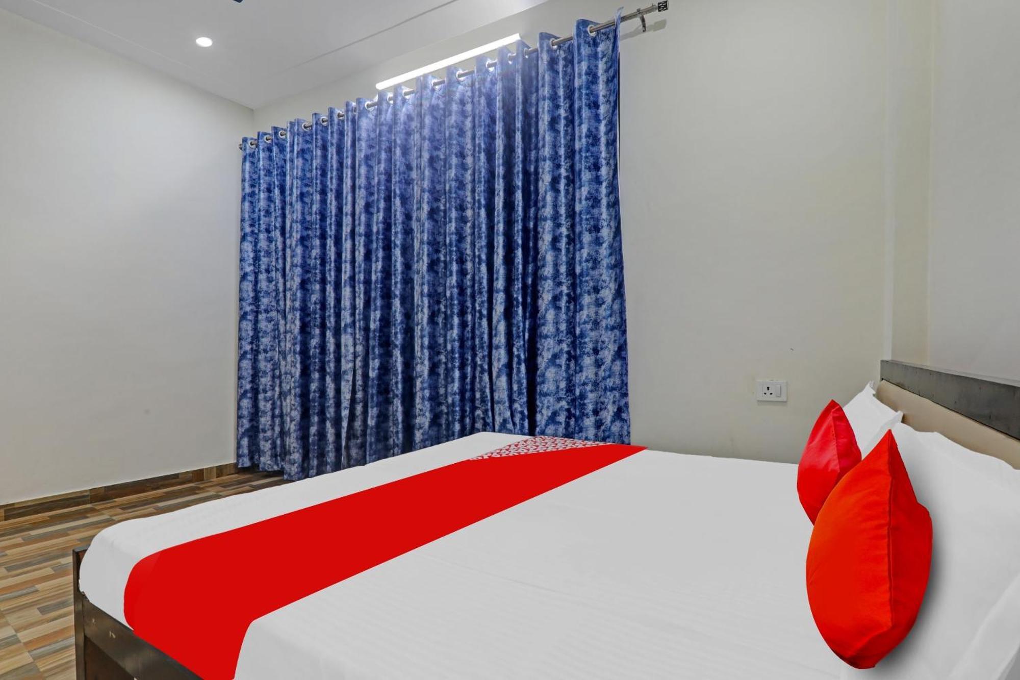 Hotel O R K Hotels Lucknow Zewnętrze zdjęcie