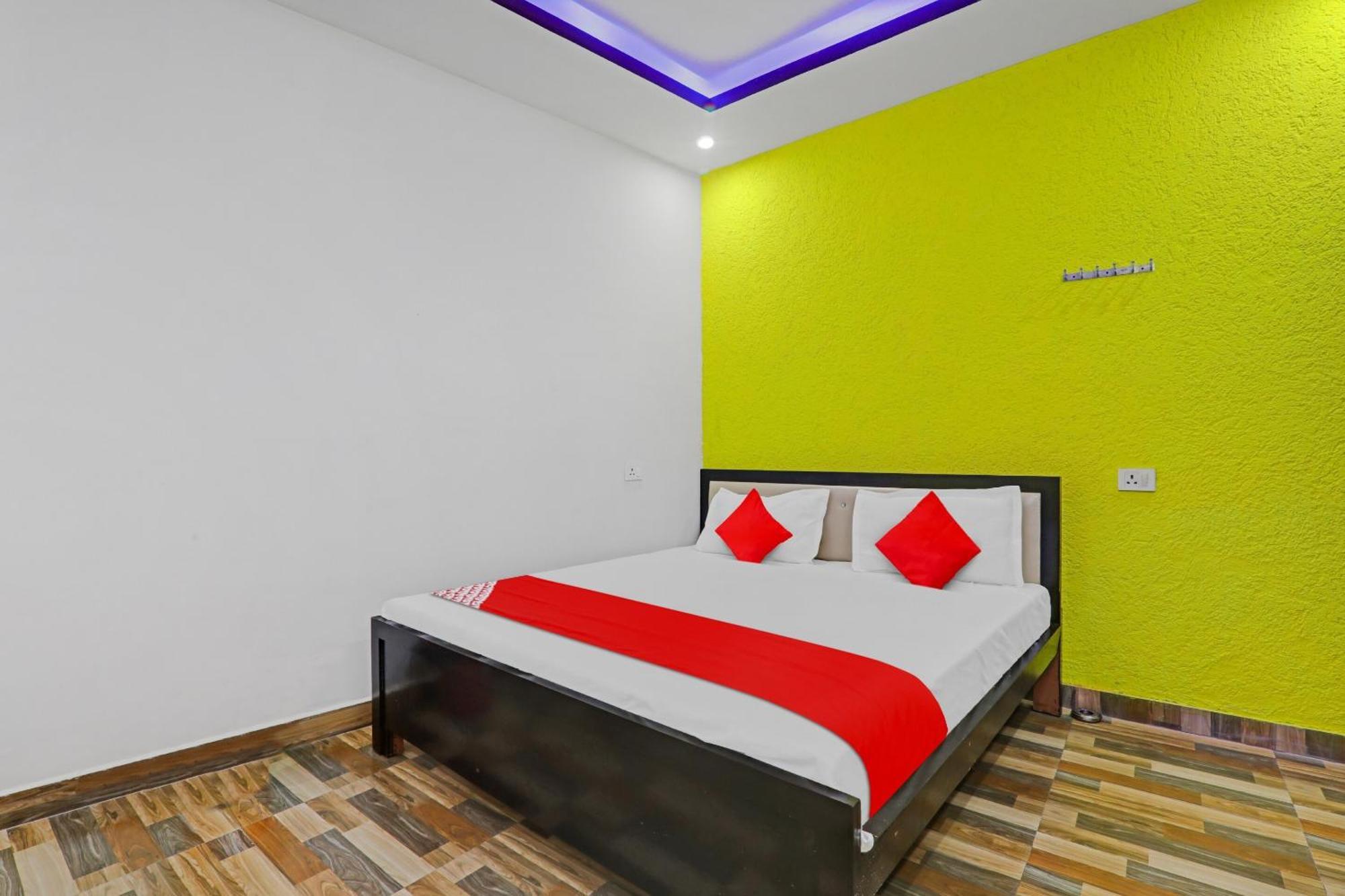 Hotel O R K Hotels Lucknow Zewnętrze zdjęcie