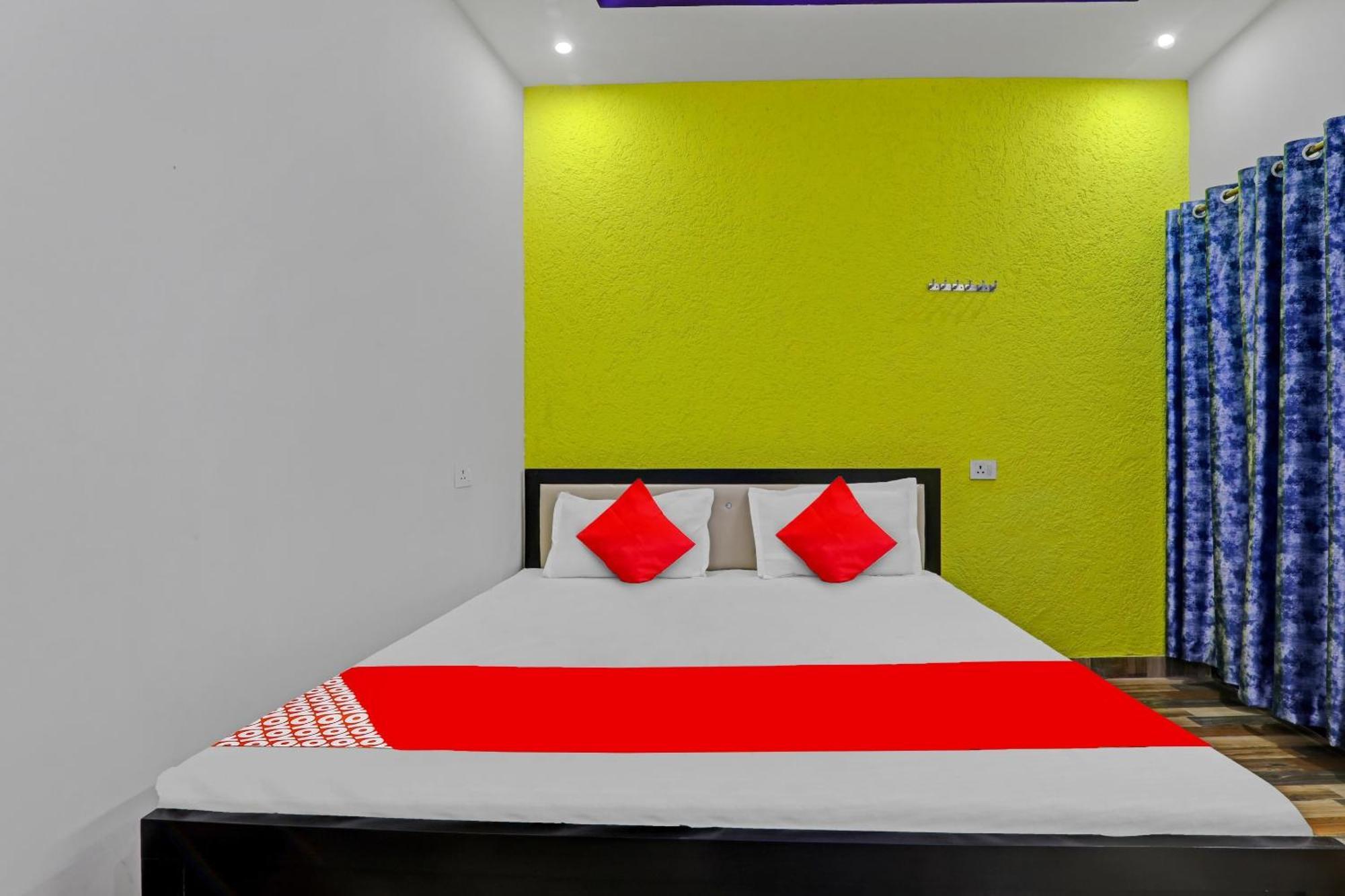 Hotel O R K Hotels Lucknow Zewnętrze zdjęcie