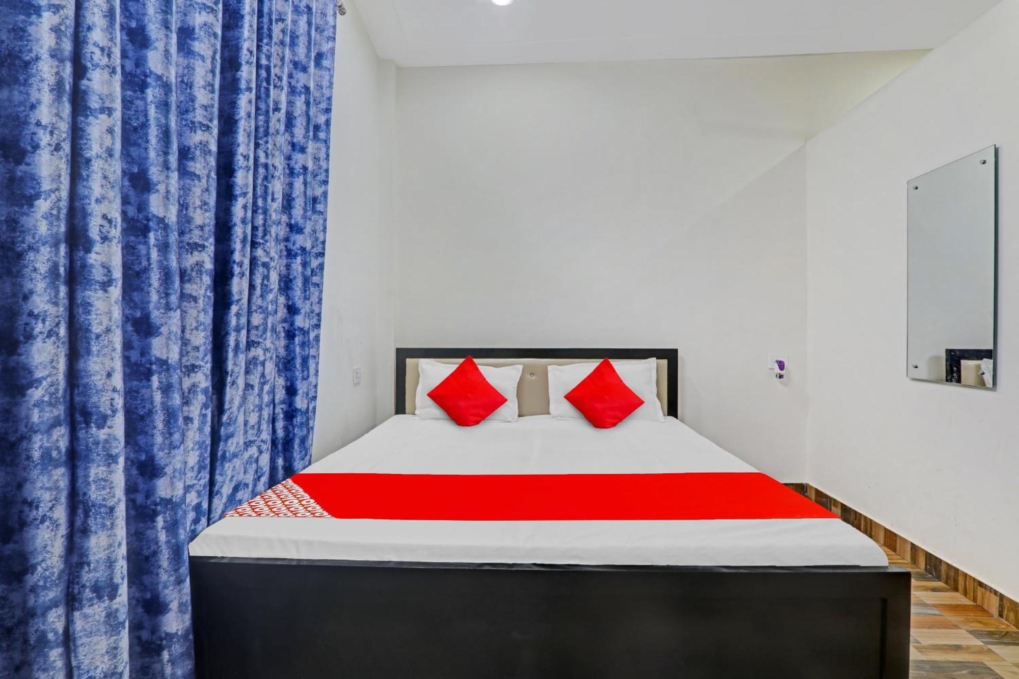 Hotel O R K Hotels Lucknow Zewnętrze zdjęcie